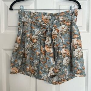NWOT SHEIN Blue Floral Tie-Waist Skort with Cream & Rust Accents